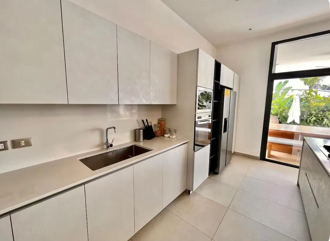 5 Bedroom Villa With Daily Housekeeping Las Terrenas